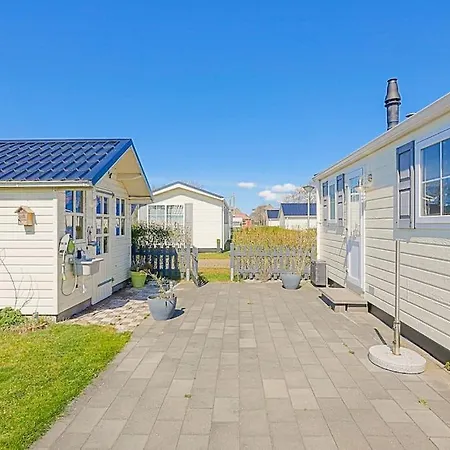 Neeltje - Chaletpark Luttikduin Aan Zee * Callantsoog